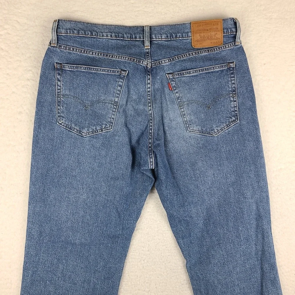 Levi's Premium Jeans Mens 36x32 Lot‎ 541 Athletic Taper Fit Medium Wash Denim